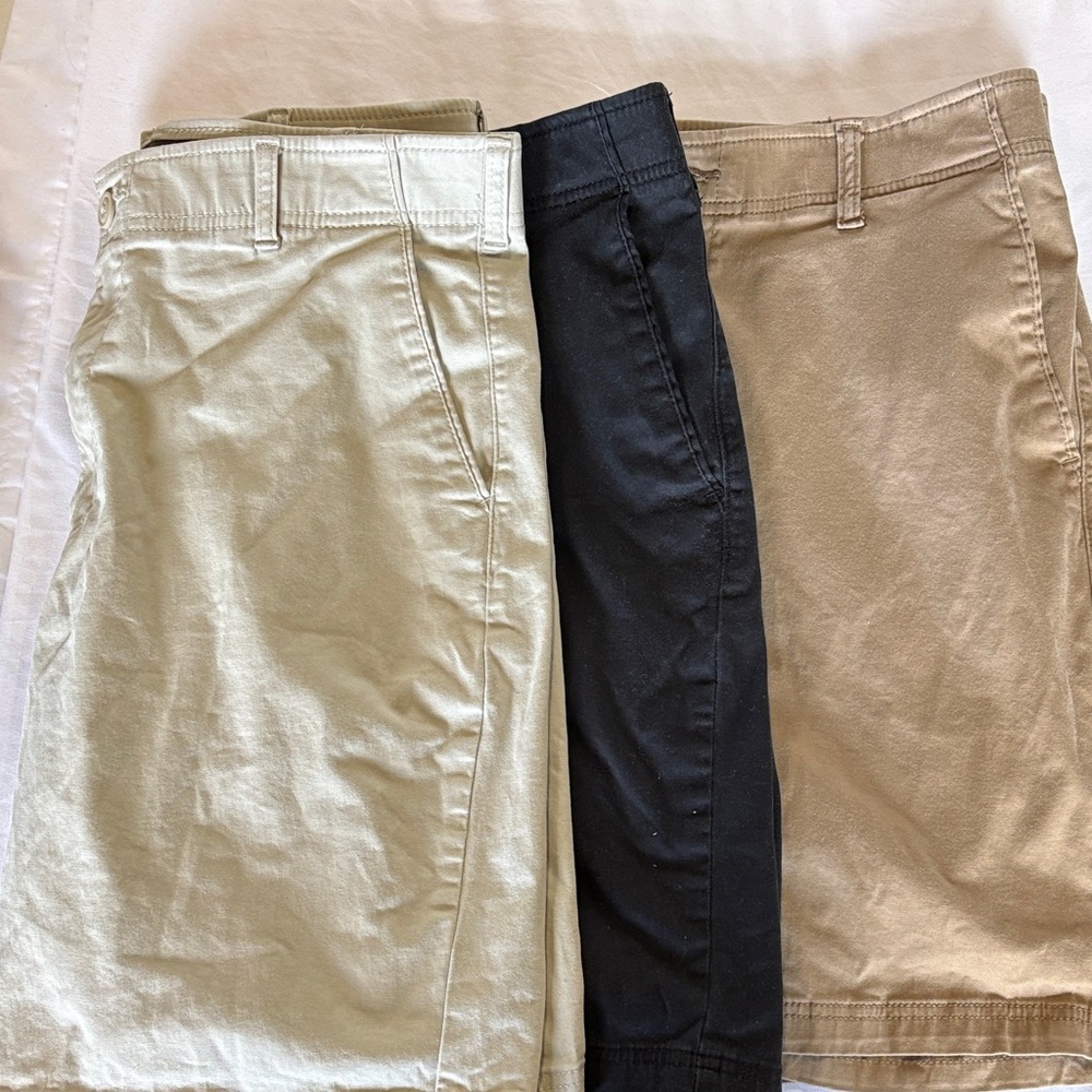 Men's Casual Shorts in Black, Khaki, and Light Beige